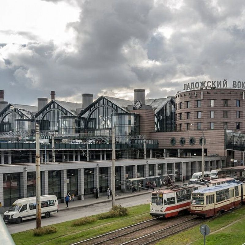 Вокзальный комплекс «Ладожский»<br /> (г. Санкт-Петербург)